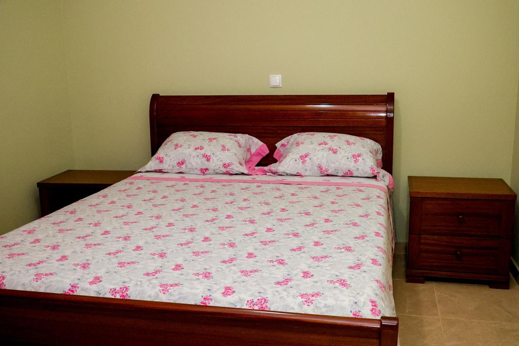 Fadias Quartos - Rooms Ribeira Grande Eksteriør bilde